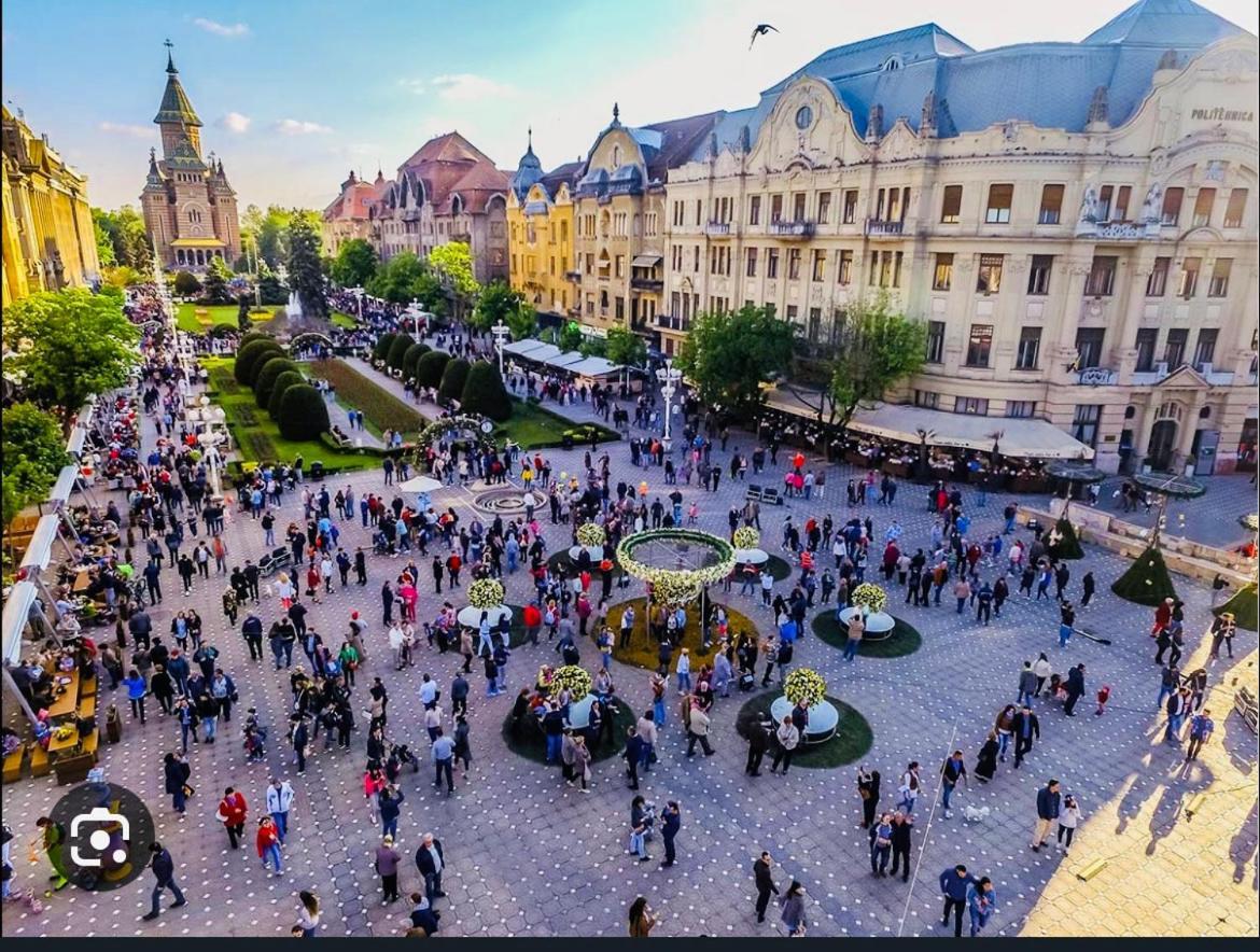 Apartament Lux Crialy - 75 M2 - Free Parking Timisoara Bagian luar foto